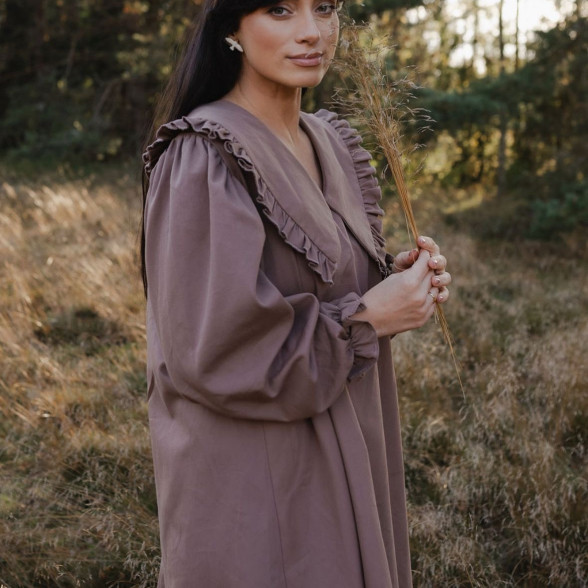 Sieviešu kleita ar apkakli - taupe